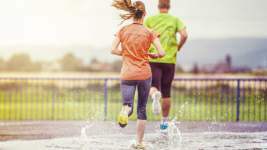 Consigli per cosa indossare per correre con la pioggia